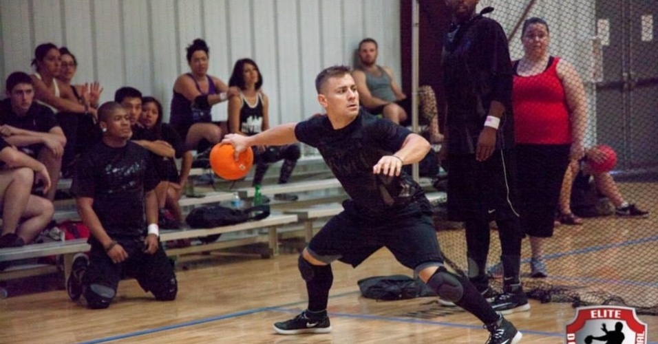 Caçador, Queimada, Jogo do Mata, Dodgeball, Prisonball ou TopGun?