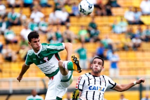Em 2015, Palmeiras aproxima-se de Corinthians em renda após abismo de 2014