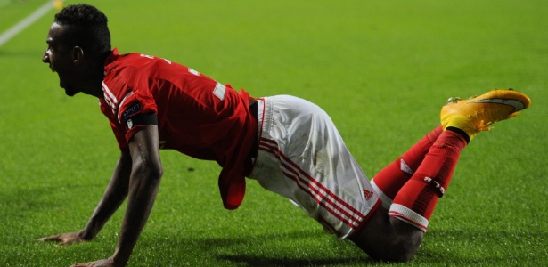 Divergência com agente minou chance de sensação Talisca ser do Corinthians