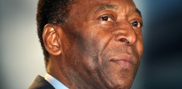 Pelé está internado desde segunda-feira no hospital Albert Einstein, em São Paulo