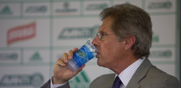 Atenção e pegada são dois primeiros focos de Oswaldo no Palmeiras