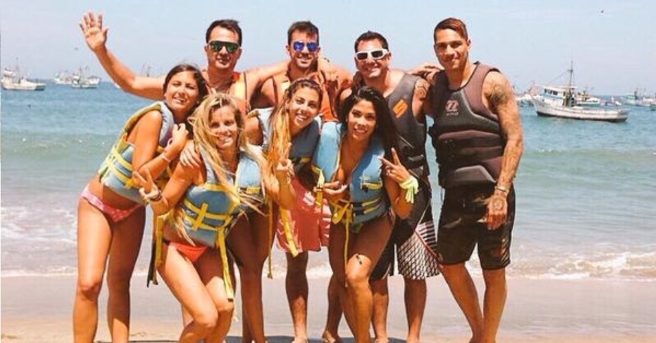 EXCLUSIVO: Guerrero marca gol fora de campo e assume novo relacionamento