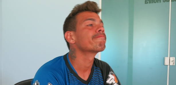 Bernardo chora no Vasco e revela pressão em casa: 'Devo aos meus filhos' 