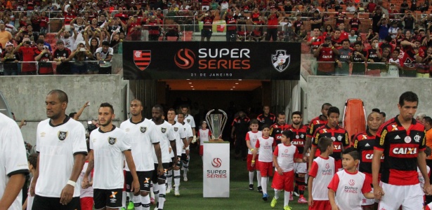 Flamengo e Vasco fazem neste domingo o primeiro jogo das semifinais do Campeonato Carioca