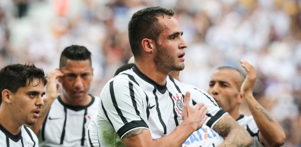 Renato Augusto é um dos destaques do Corinthians na temporada 2015