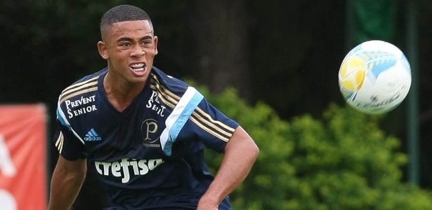 Gabriel é o nome do futuro no Palmeiras e no Santos. E da pressão também