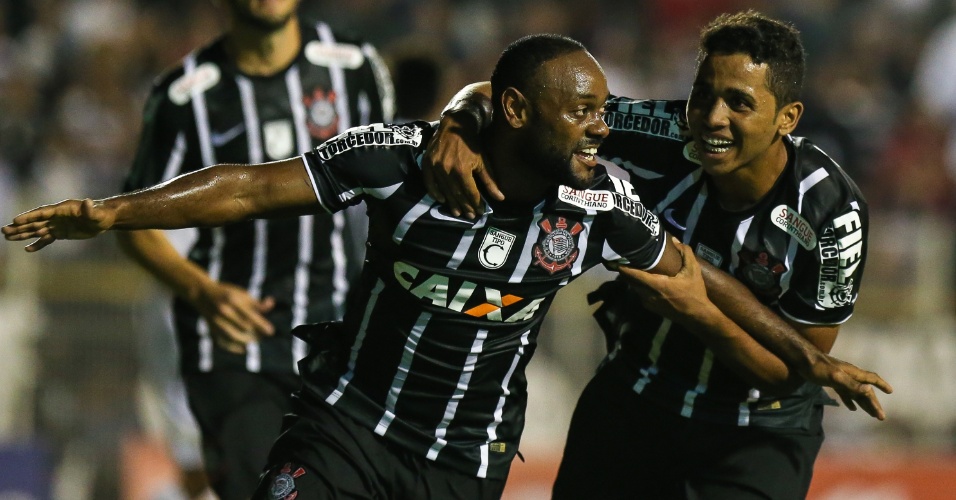 Emocionado com título, Love deixa escapar palavrão e lembra má fase