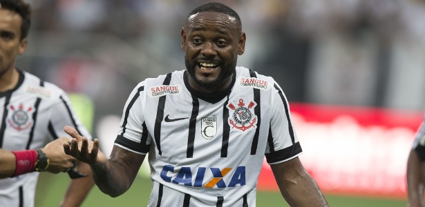 Vagner Love fica de fora do Corinthians por duas partidas
