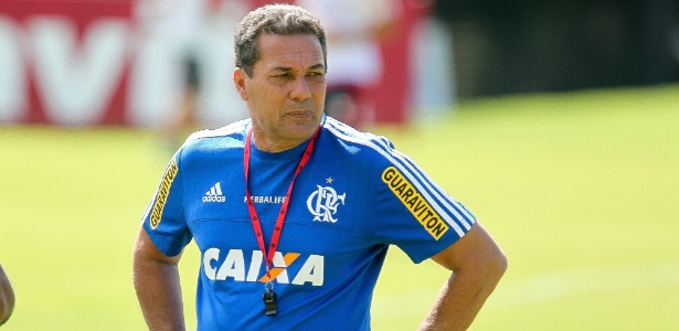 De olho na reformulação do Palmeiras, Sport busca ajuda de Luxemburgo para  reforçar a zaga, futebol