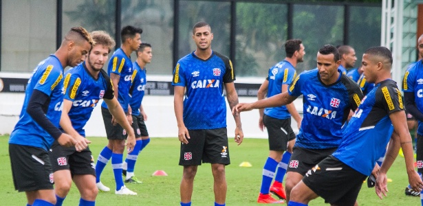 Jogadores do Vasco têm treinado sem a presença de jornalistas desde antes das semifinais