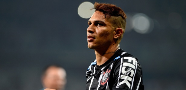 Veja 14 jogadores que ficarão sem contrato com seus times no meio do ano