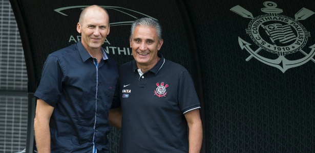 Tite não tem segredos. E contou tudo a pupilo em estágio no Corinthians