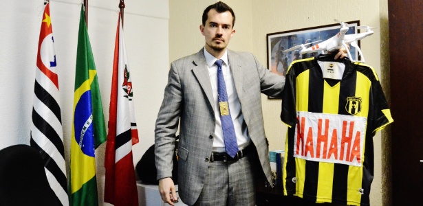 Delegado quer devolver drone que caiu no Itaquerão. Mas dono não aparece