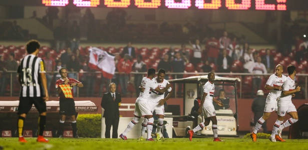São Paulo tem 100% de aproveitamento no Morumbi em quatro jogos do Brasileirão