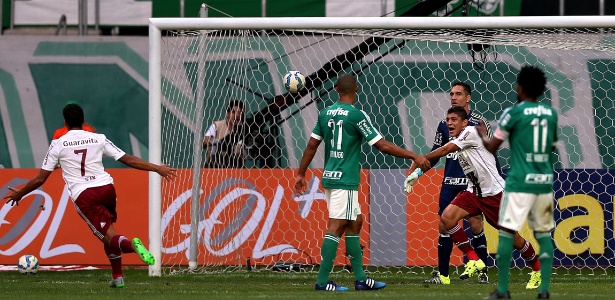 Palmeiras examina grama da arena. E WTorre faz evento para exaltar proteção