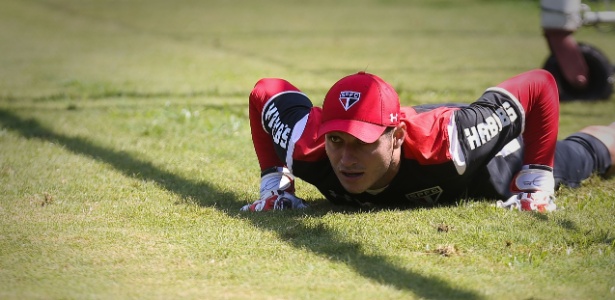 'Não adianta ter time ótimo no papel', comenta o goleiro, admitindo mau momento do elenco