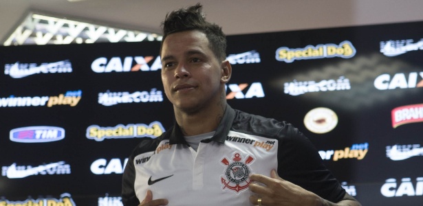Pacote de reforços do Corinthians já foi sonho do Santos no mercado