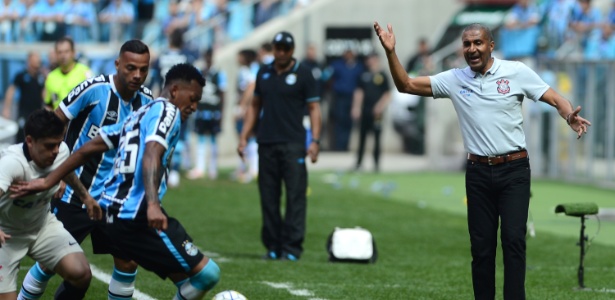 [Tudo Timão] Queda de rendimento faz torcedores pedirem Roger no Corinthians