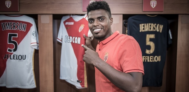 Caça do Monaco por zagueiro faz agente lucrar com Corinthians e Atlético-MG