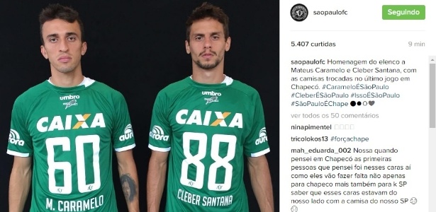 Jogadores do São Paulo, João Schmidt e Rodrigo Caio prestam homenagem à Chapecoense