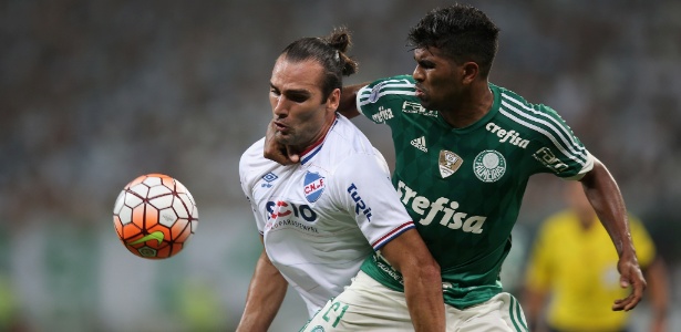 Brasileiro do Nacional-URU tranquiliza Palmeiras: 