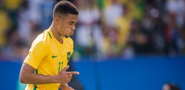 Cuca coloca participação em jogo de domingo nas mãos de Gabriel Jesus