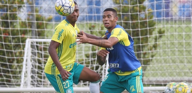 Jesus se destaca em rachão e fica à disposição de Cuca; Mina é dúvida