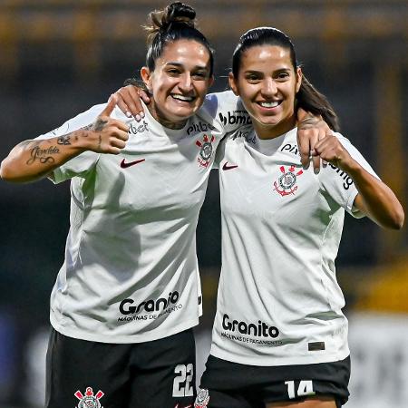 Libertadores Feminina: Corinthians bate Inter nos pênaltis e