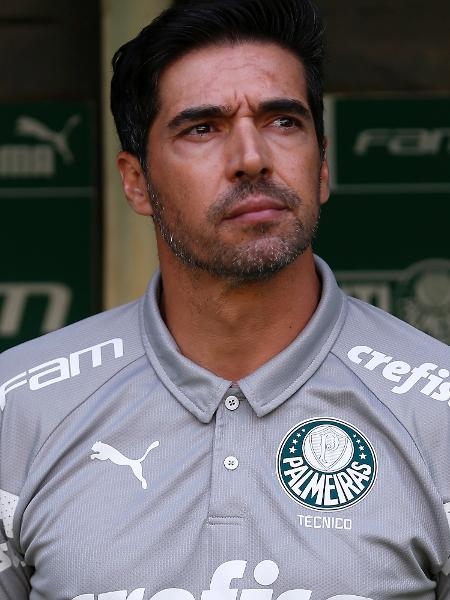 Palmeiras: Abel relaciona 29 jogadores para jogo contra o Cruzeiro