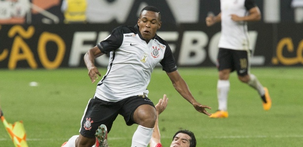 Balança deixa de ser problema e vira motivação para reforço do Corinthians