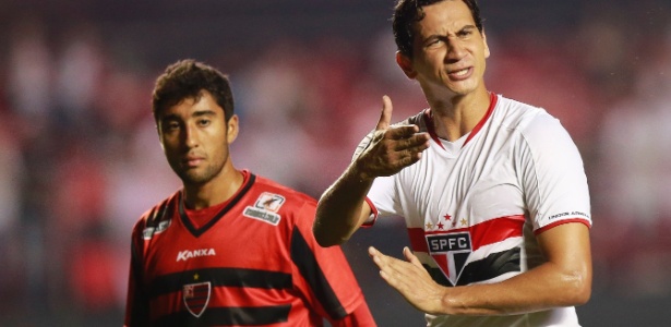 São Paulo treinou neste domingo, um dia após a vitória sobre o Oeste pelo Paulistão