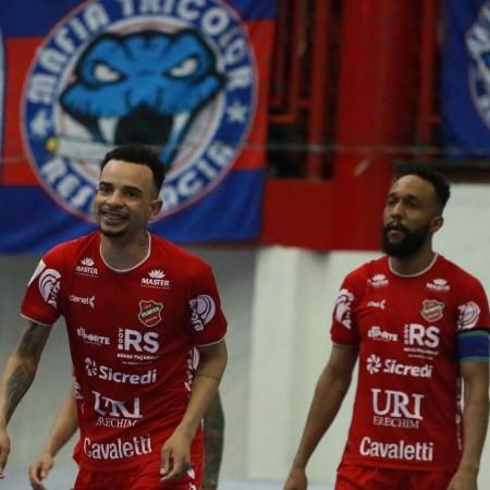 Cascavel fecha parceria internacional com equipe do Sepahan Sport