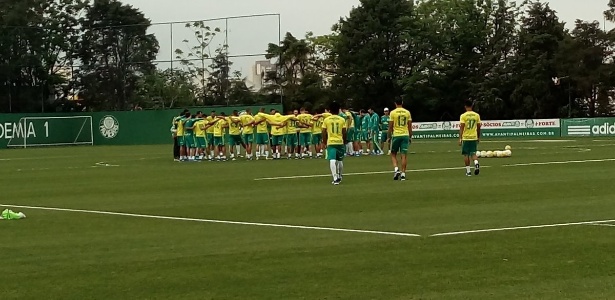 Palmeiras trabalha psicológico, e Cuca repete cena 'clássica' em treino