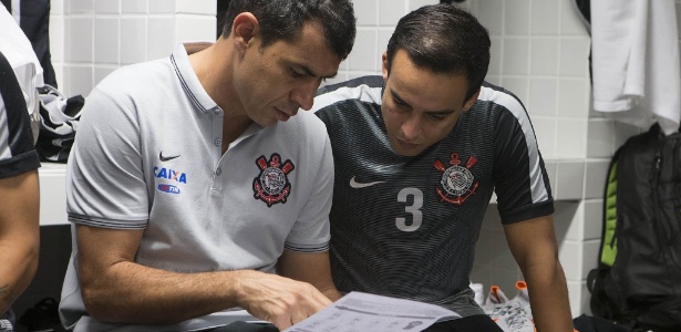 Novo técnico só venceu uma no Corinthians e foi ironizado por Andrés