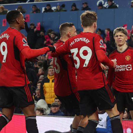 Manchester United volta a vencer no Inglês e segue firme no G-4