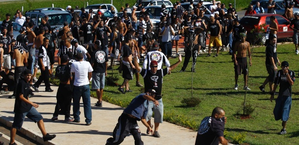 5 décadas! Ex-corintianos lembram da tumultuada relação com torcedores