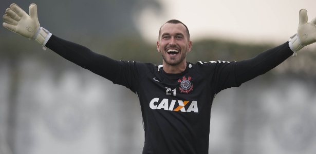 Para Walter, Cássio é ídolo e líder corintiano. Mas chegou a vez de brilhar