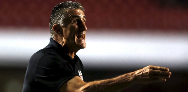 Edgardo Bauza mostra-se adaptado ao São Paulo e fala até em renovar contrato