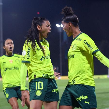 Palmeiras vai à final da Libertadores feminina e aguarda