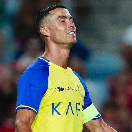 Com mosaico para Cristiano Ronaldo, Al-Nassr vence o Damac pelo