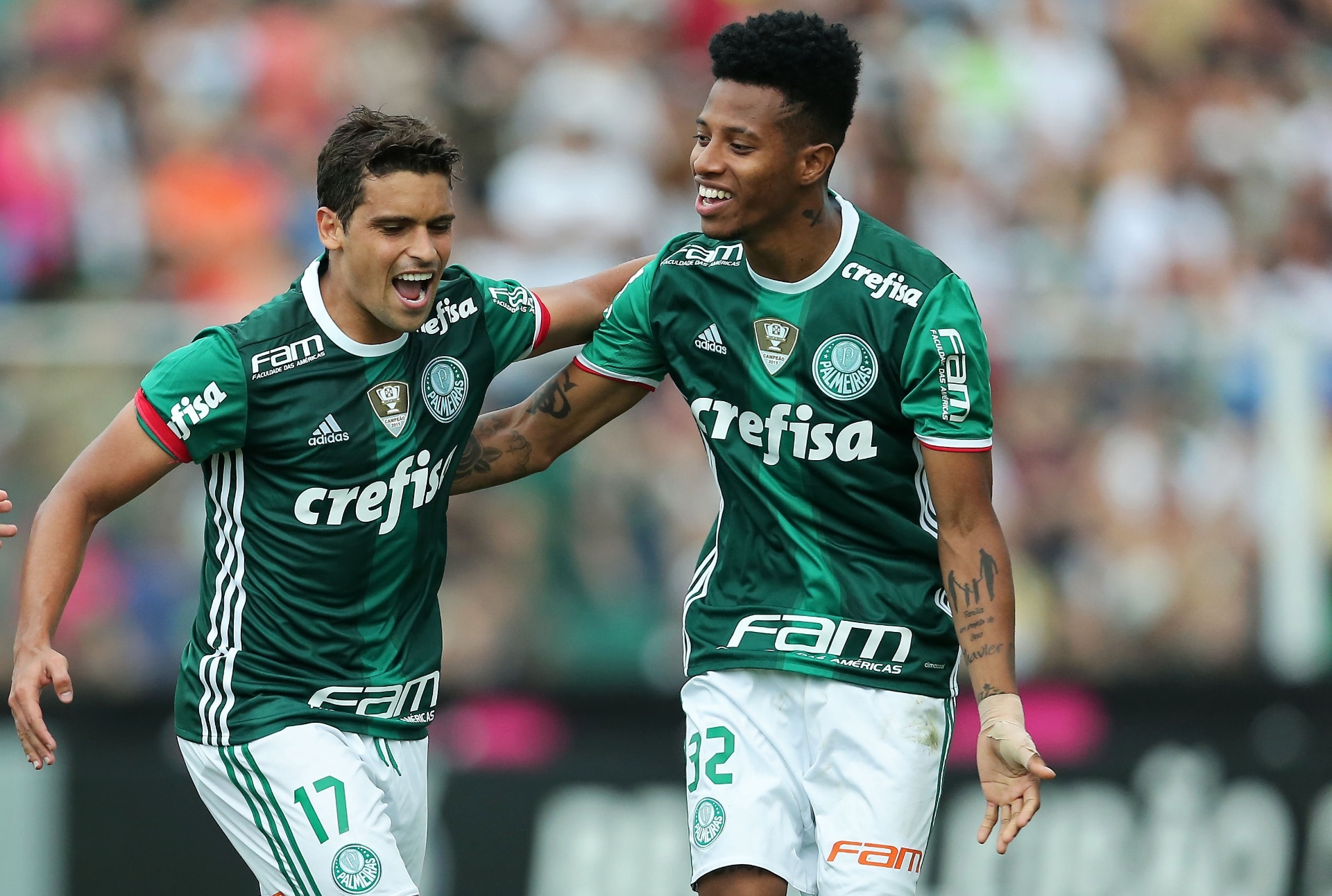 Clássicos nascem ou se tornam. Se são classsicos, não morrem