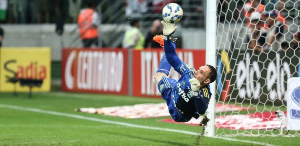 Marcelo Oliveira prefere evitar decisão nos pênaltis e pede seriedade