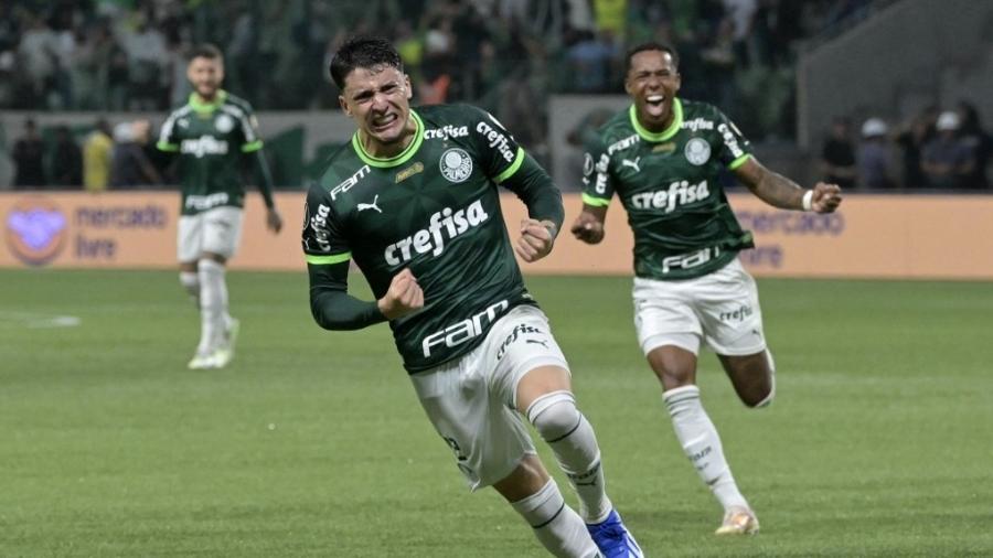 Flamengo x Palmeiras pelo Brasileirão 2023: onde assistir ao vivo