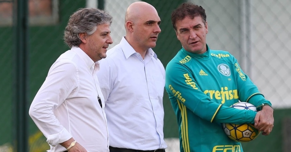 No aspecto político, Palmeiras terá semana decisiva