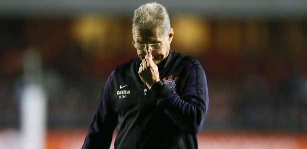 Decadência? Aproveitamento de Oswaldo por 5 clubes fica abaixo de 40%