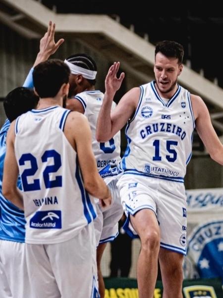 Principais nomes do basquete brasileiro exaltam nova geração - Gazeta  Esportiva