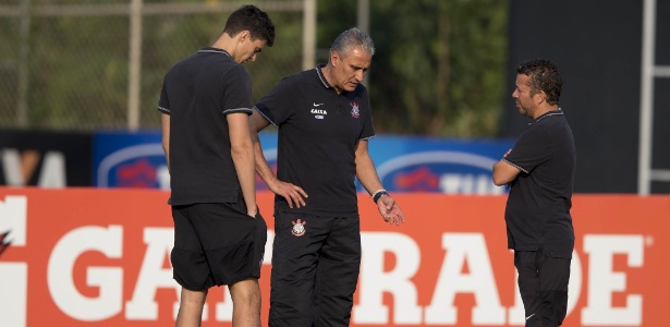 Tite reduz expectativa e vê primeiro semestre corintiano como interrogação