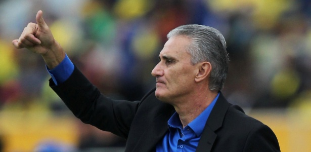 Apesar de crise, Corinthians tem salário de Tite como teto para treinador