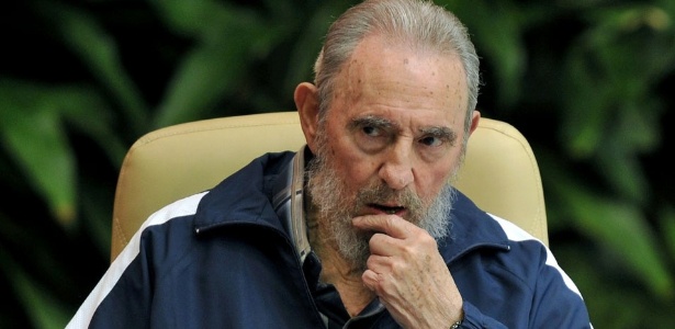 Resultado de imagem para Fidel Castro morre aos 90 anos