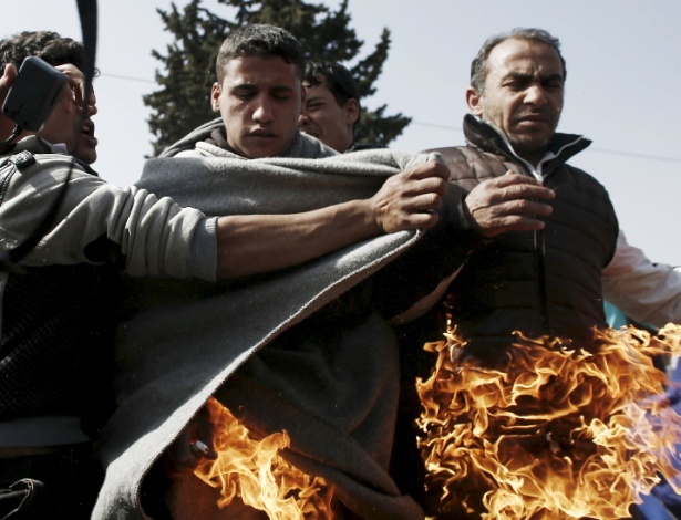 Kostas Tsironis/Reuters